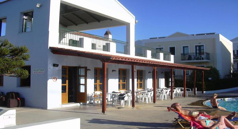 Camari Garden Hotel Apartments Gerani Chanion Zewnętrze zdjęcie
