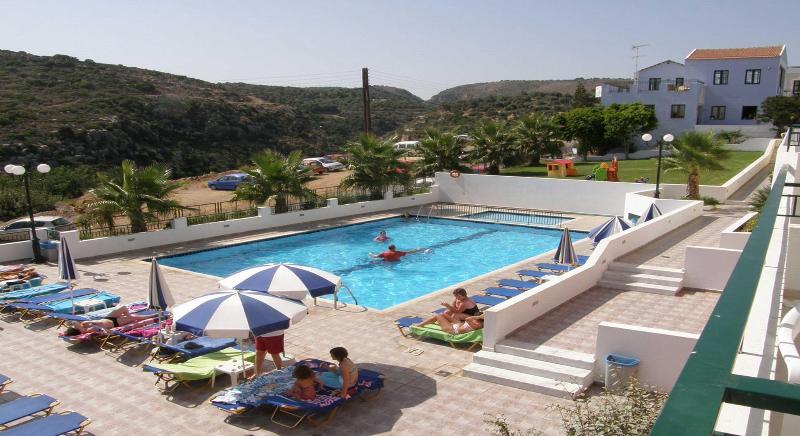Camari Garden Hotel Apartments Gerani Chanion Zewnętrze zdjęcie